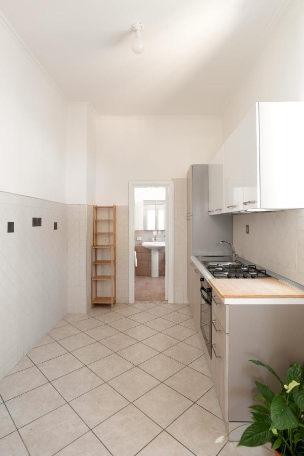 Le Tre Regine Apartment Naples Exterior photo