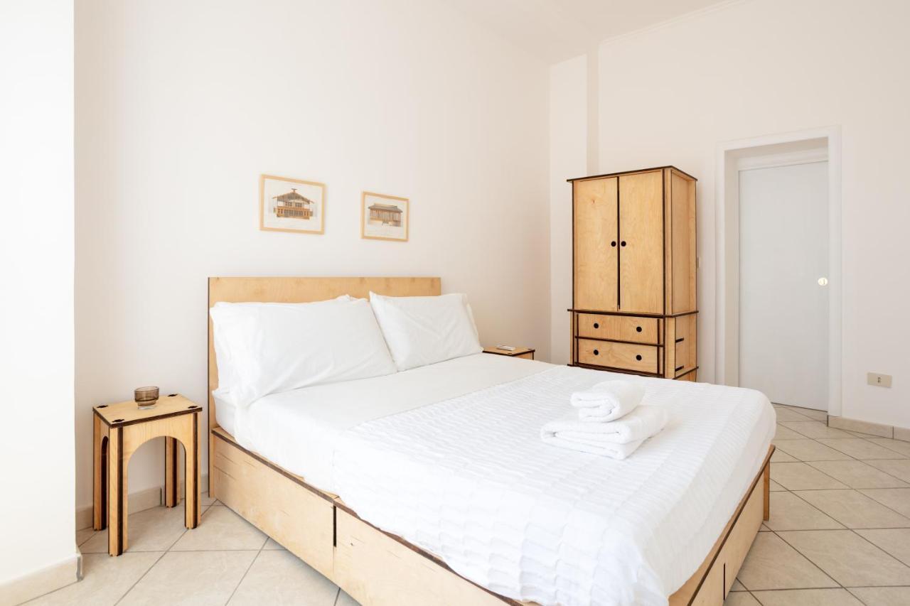 Le Tre Regine Apartment Naples Exterior photo